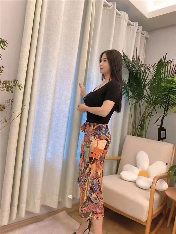 陕西-西安天然美乳御姐 丰满妩媚少妇,韵味十足