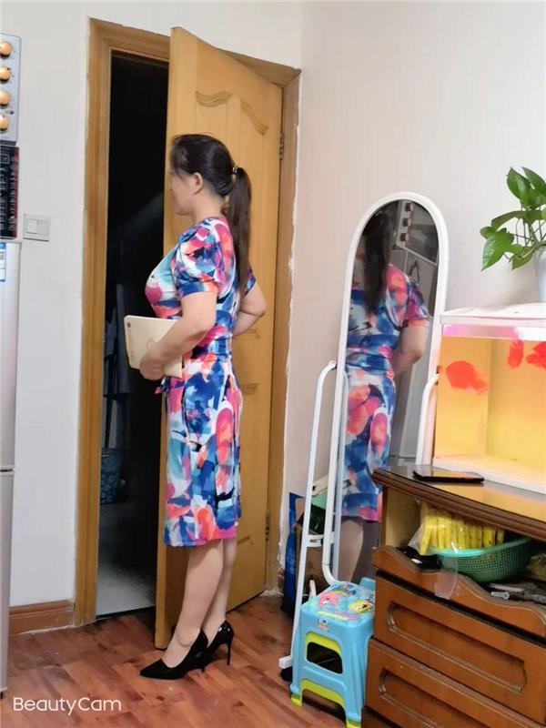 上海黄浦区性价比高,出了名服务好的少妇