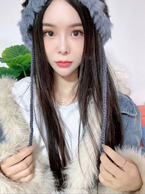 北京小姐草房C米回归 萝莉型邻家美女