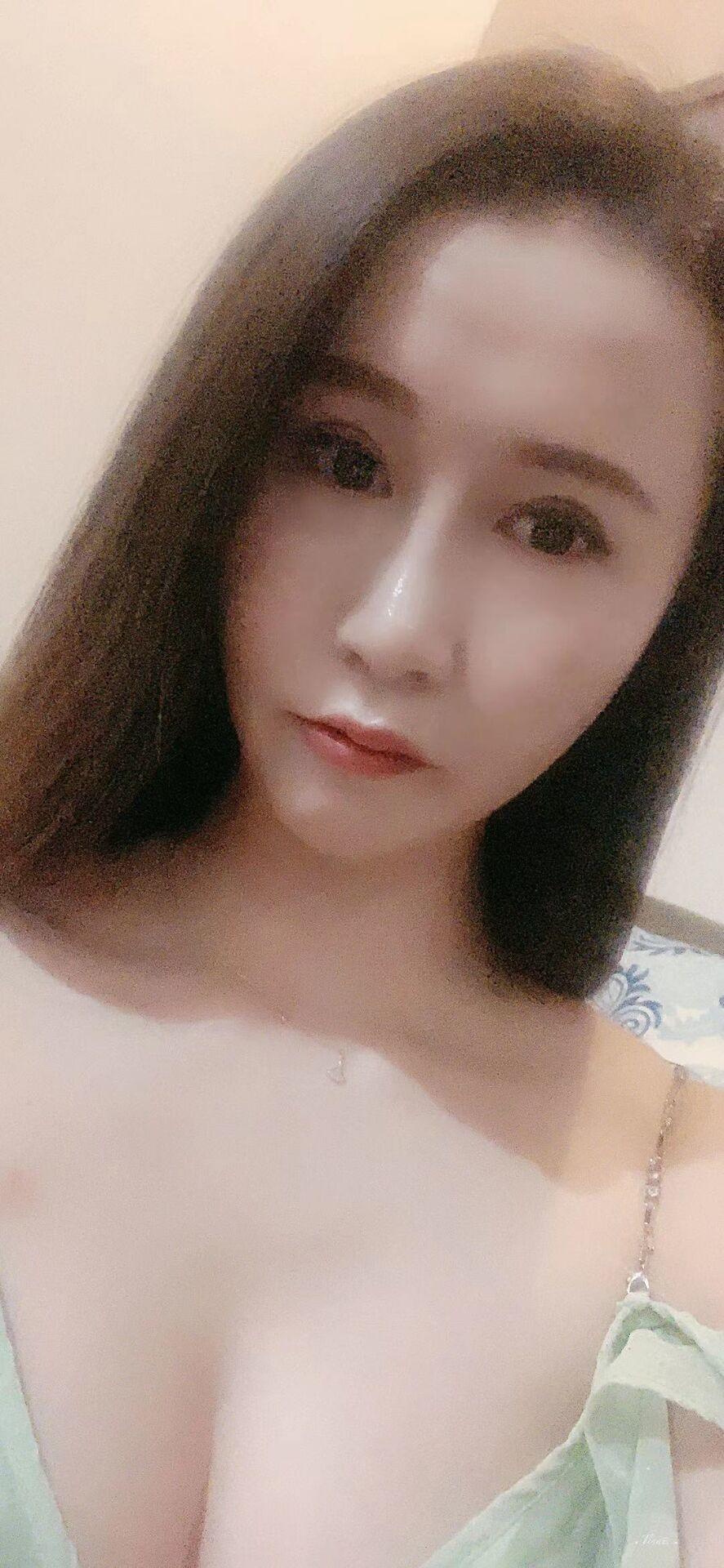 丰台蒲黄榆货真价实的凶器,泻火首选!36D大波美女,妩...