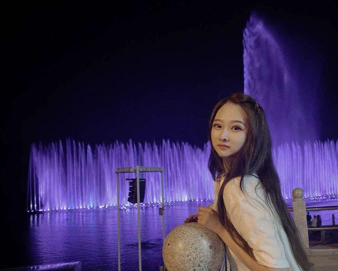 南阳美女,小贵