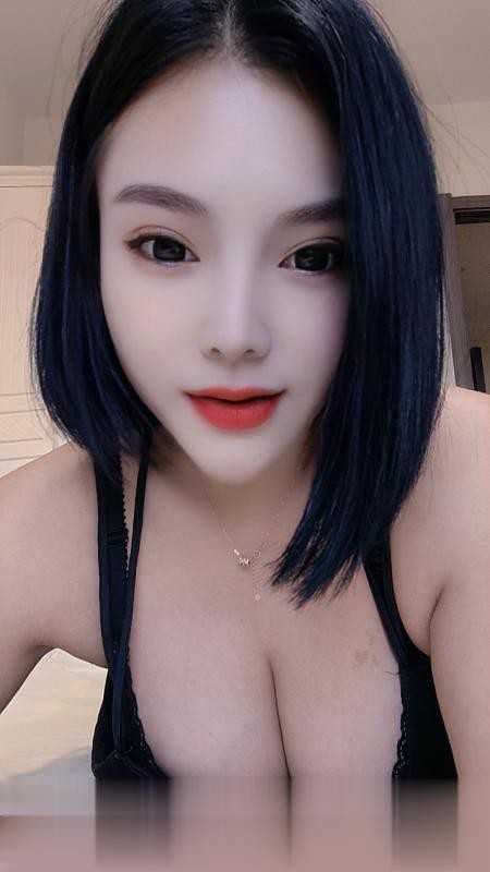 天津深喉一绝的小姐姐,年轻漂亮