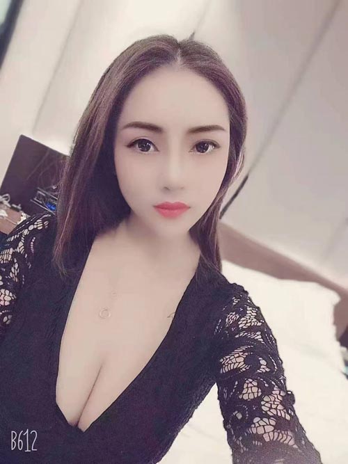 北京服务大神暖暖小姐姐回归,等了她半年