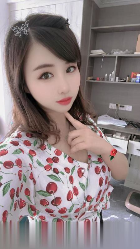 重庆大学城丰满少妇