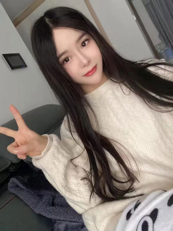 北京小姐草房C米回归 萝莉型邻家美女