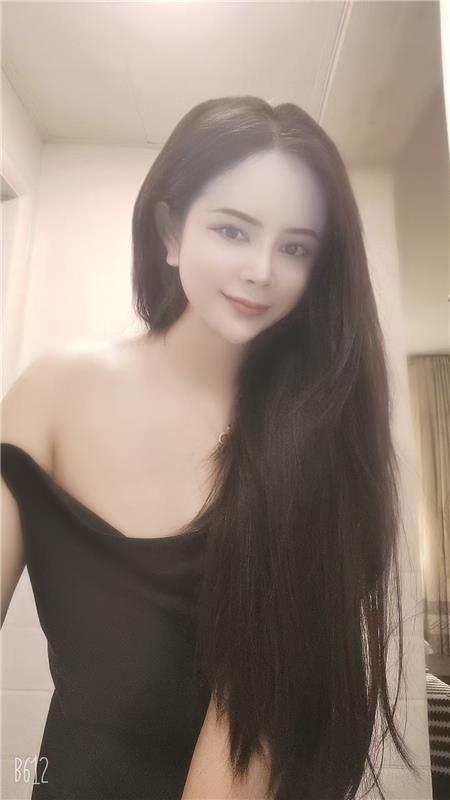 南京前凸后翘小妖精菲儿