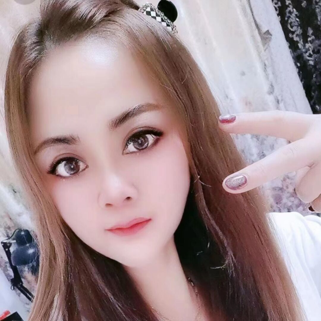 保定楠楠,香胸爽记