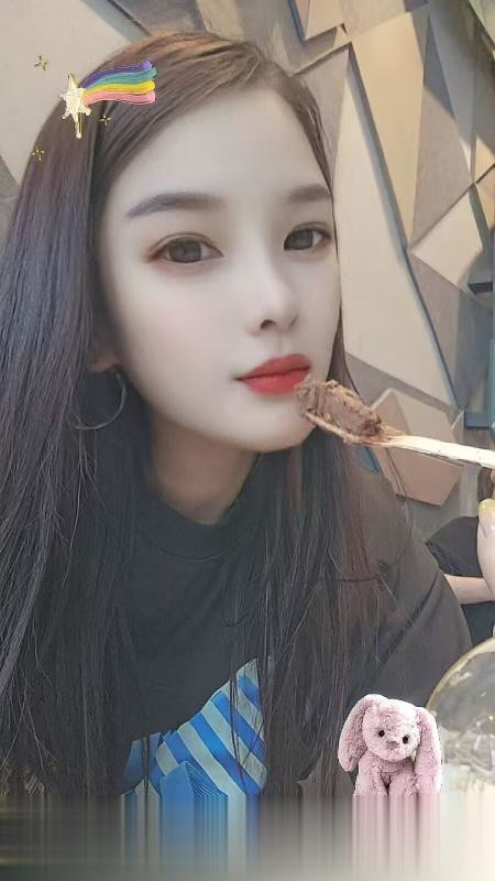 上城小翘臀御姐